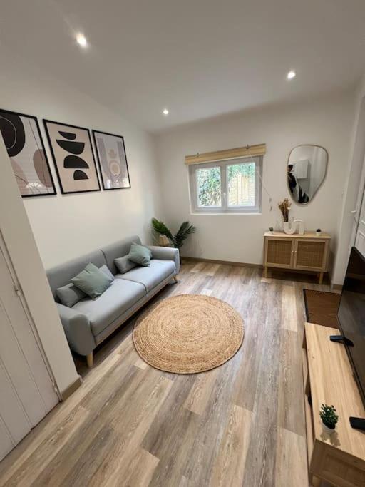 Tres Bel Appartement Neuf Avinyon Dış mekan fotoğraf
